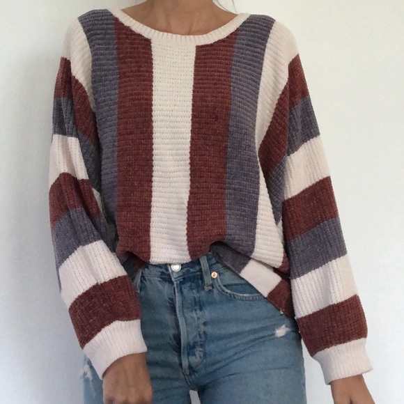 Sweaters - NEW Soft Striped Sweater